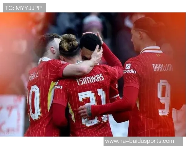 利物浦公布对阵诺丁汉森林首发阵容,萨拉赫领衔锋线再燃希望 利物浦公布对阵诺丁汉森林首发阵容,萨拉赫领衔锋线再燃希望