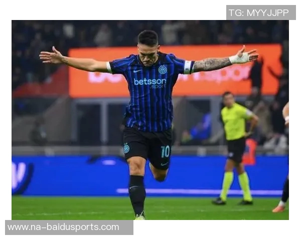 传闻:皇马、拜仁和国米都在关注莱比锡中卫卢克巴 传闻:皇马、拜仁和国米都在关注莱比锡中卫卢克巴