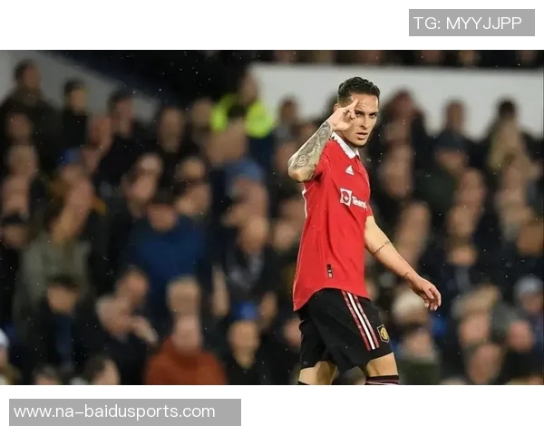 洛塞尔索:安东尼今夏不轻松,我们知道英国俱乐部是什么样的 洛塞尔索:安东尼今夏不轻松,我们知道英国俱乐部是什么样的